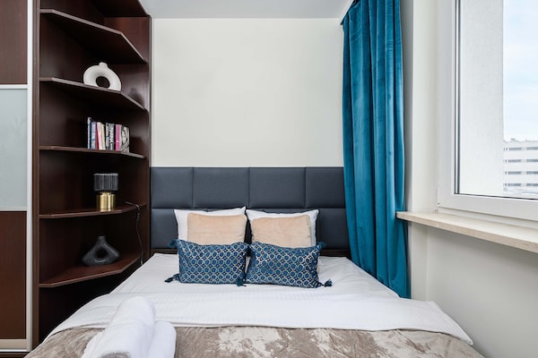 Foto van Appartement in Warschau vlakbij de Oude Stad - Vakantiehuis in Warszawa - BedRoom