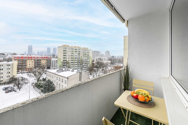 Foto van Appartement in Warschau vlakbij de Oude Stad - Vakantiehuis in Warszawa - TerraceBalcony