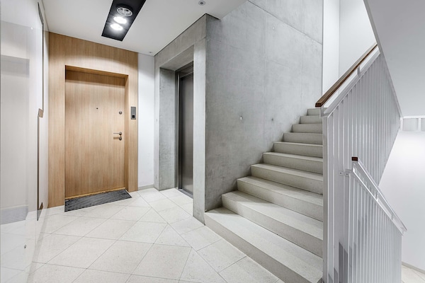 Foto van Appartement in Warschau met uitzicht op de stad - Vakantiehuis in Warszawa 2 - Stairs