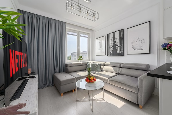 Foto van Appartement met rustige binnenplaats - Vakantiehuis in Warszawa - LivingRoom
