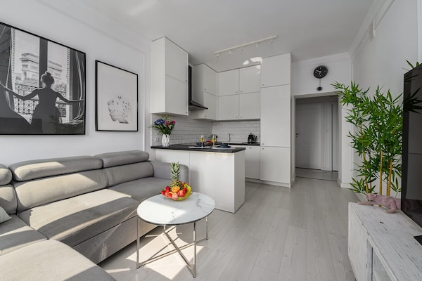 Foto van Appartement met rustige binnenplaats - Vakantiehuis in Warszawa - LivingRoom