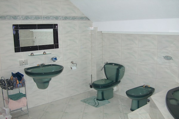 Foto van Vakantiehuis in Przesieka bij Skibanen - Vakantiehuis in Przesieka - BathRoom