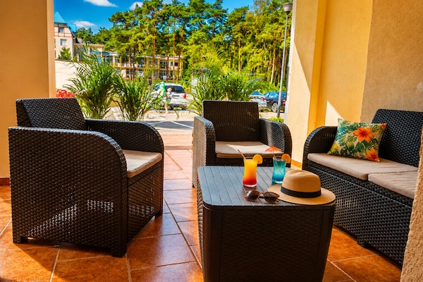 Foto van Appartement met zwembad, Lukecin - Vakantiehuis in Łukęcin - ExteriorSummer