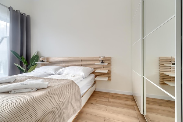 Foto van Comfortabel appartement, binnenzwembad en sauna. - Vakantiehuis in Dziwnow - BedRoom