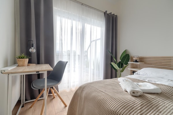 Foto van Comfortabel appartement, binnenzwembad en sauna. - Vakantiehuis in Dziwnow - BedRoom