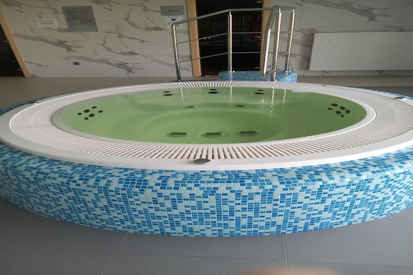 Foto van Comfortabel appartement, binnenzwembad en sauna. - Vakantiehuis in Dziwnow - Spa