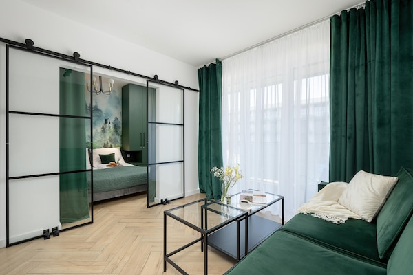 Foto van Appartement met uitzicht op de rivier, zwembad - Vakantiehuis in Dziwnow - LivingRoom