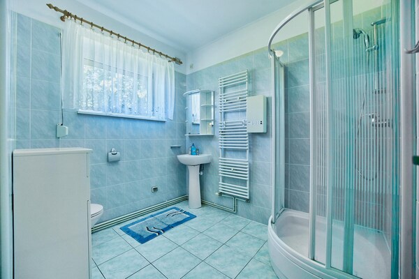Foto van Vakantiehuis in Świnoujście bij Oostzeestrand - Vakantiehuis in Świnoujście - BathRoom