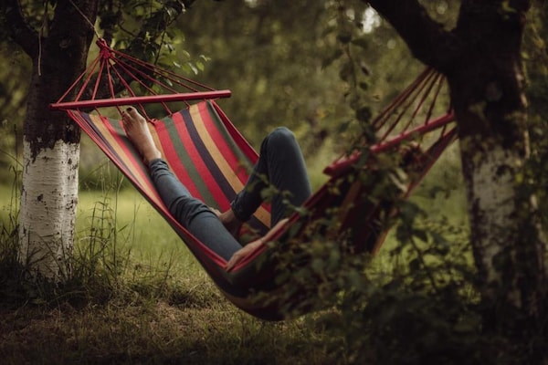 Foto van Een groot, sfeervol vakantiehuis op het platteland - View
