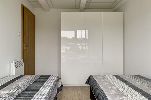 Foto van Gelijkvloerse vakantiehuizen vlakbij het strand. - Vakantiehuis in Lazy - BedRoom