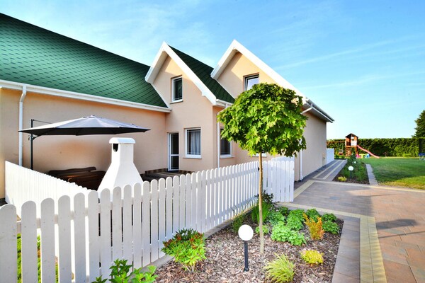 Foto van Comfortabele vakantiehuizen, bad, jacuzzi, sauna - Vakantiehuis in Osieki - ExteriorSummer