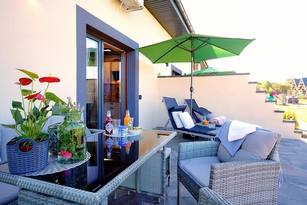 Foto van Comfortabele vakantiehuizen met terrassen - Vakantiehuis in Mielenko - TerraceBalcony