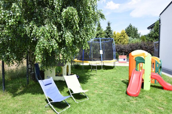 Foto van Comfortabele vakantiehuizen met terrassen - Vakantiehuis in Ustka - GardenSummer
