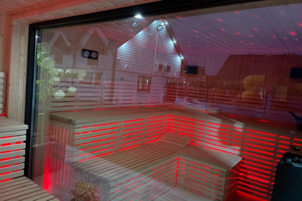 Foto van Vakantiehuizen vlakbij zee, sauna, jacuzzi - Vakantiehuis in Sianozety - Sauna