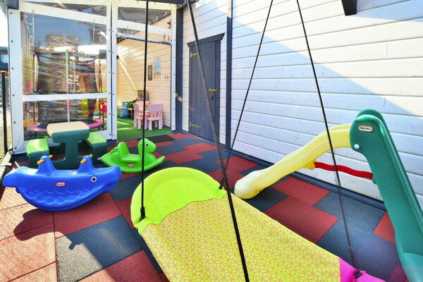 Foto van Vakantiehuizen vlakbij zee, sauna, jacuzzi - Vakantiehuis in Sianozety - ParkFacilities