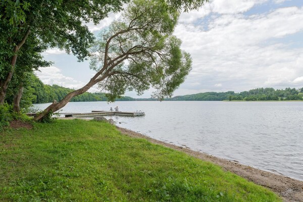Foto van Vakantiehuis aan het meer, sauna, boot, fietsen - Vakantiehuis in Przewóz - AreaSummer1KM