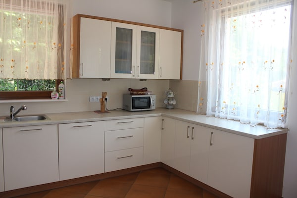 Foto van Vakantiehuis in Kretowiny bij meer - Vakantiehuis in Kretowiny - DiningRoom