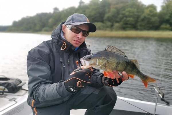 Foto van Vakantiehuis met eigen tuin, vlakbij het meer - Vakantiehuis in Kalbornia - AreaSummer1KM
