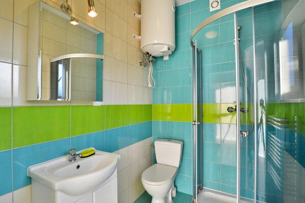 Foto van Vakantiestudio met terras - Vakantiehuis in Jaroslawiec - BathRoom