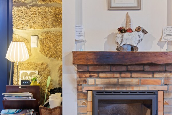 Foto van Authentiek vakantiehuis Vale Abrigoso met terras - Vakantiehuis in Vale Abrigoso - Mezio - Ambiance