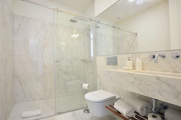Foto van Charmante studio in het stadscentrum van Porto - Vakantiehuis in Oporto - BathRoom