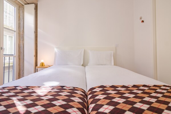Foto van Centraal Porto appartement met balkon - Vakantiehuis in Oporto - BedRoom