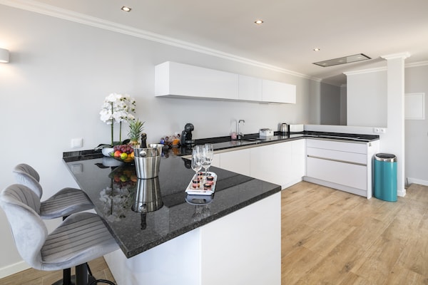 Foto van Appartement met uitzicht op het strand van Benagil - Kitchen