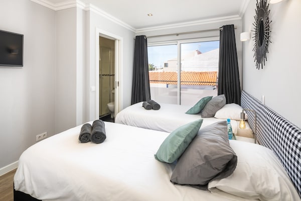 Foto van Appartement met uitzicht op het strand van Benagil - BedRoom