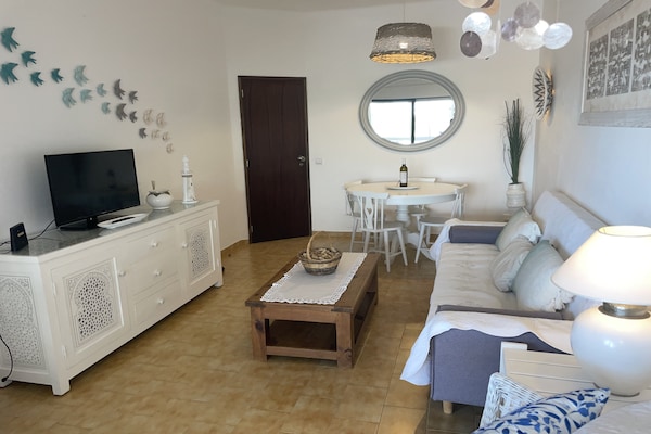 Foto van Appartement nabij Benagil strand met tuin - Vakantiehuis in Benagil - LivingRoom
