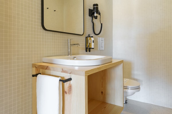 Foto van Voel Porto Matosinhos City Flat IV - Vakantiehuis in Matosinhos - BathRoom