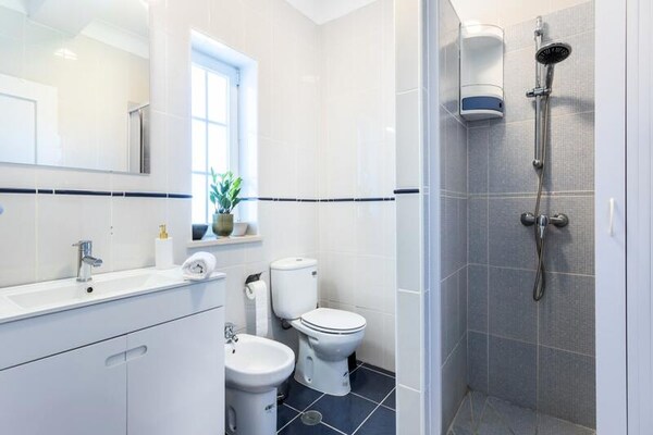 Foto van Huizen en villa's voor 7 personen - Vakantiehuis in Aljezur - Untagged