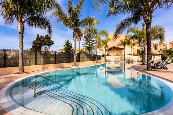 Foto van Appartement in Luz met Uitzicht & Zwembaden - Vakantiehuis in Luz - Untagged