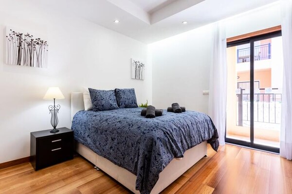 Foto van Appartement in Luz met Uitzicht & Zwembaden - Vakantiehuis in Luz - Untagged