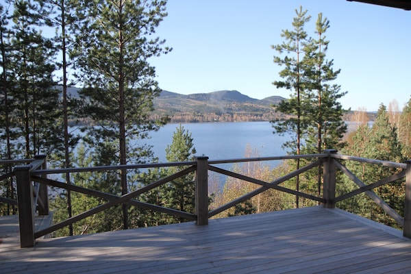 Foto van Ski-, sauna- en Scandinavisch Serenity Chalet
 - Vakantiehuis in Torsby - TerraceBalcony