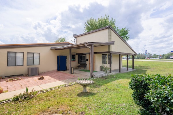 Foto van Appartement met 2 slaapkamers | Daleville, Alabama - ExteriorSummer