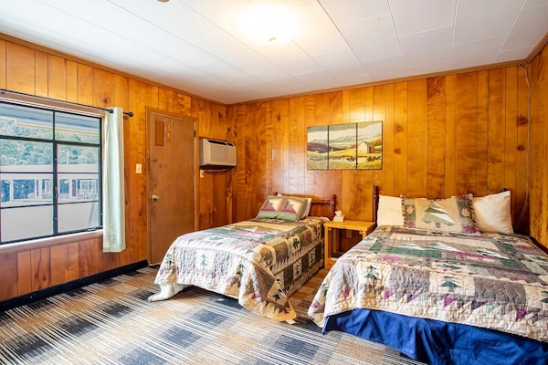 Foto van Appartement Met 2 Slaapkamers Met Keuken - Vakantiehuis in Bryson city - BedRoom