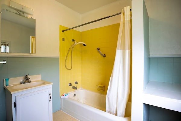 Foto van Appartement Met 2 Slaapkamers Met Keuken - Vakantiehuis in Bryson city - BathRoom