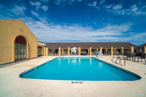 Foto van Appartement Met 2 Slaapkamers Zonder Kitchenette - Vakantiehuis in Corpus Christi TX - Pool