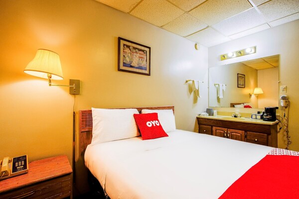 Foto van Chapmanville WV|Kingsize Bed - Vakantiehuis in Chapmanville WV - BedRoom