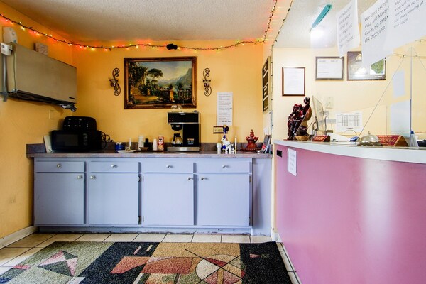 Foto van Chapmanville WV|Kingsize Bed - Vakantiehuis in Chapmanville WV - HallReception